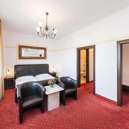 Hotel An Der Oper Duesseldorf Exteriör bild