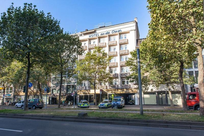 Hotel An Der Oper Duesseldorf Exteriör bild